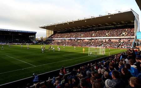 以令人瞠目 以令人瞠目